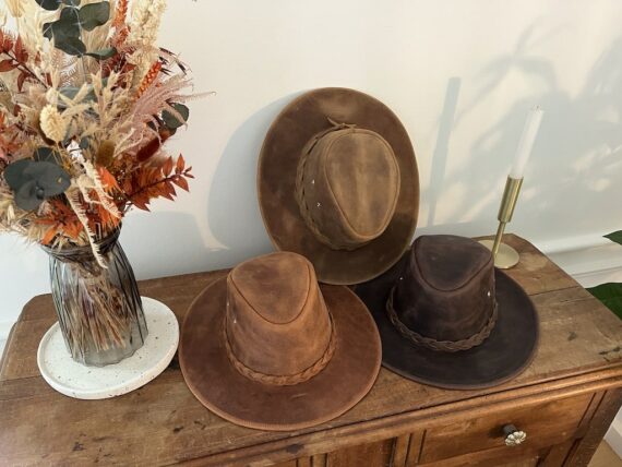 chapeau en cuir par atelier 7 maroquinerie, fait main