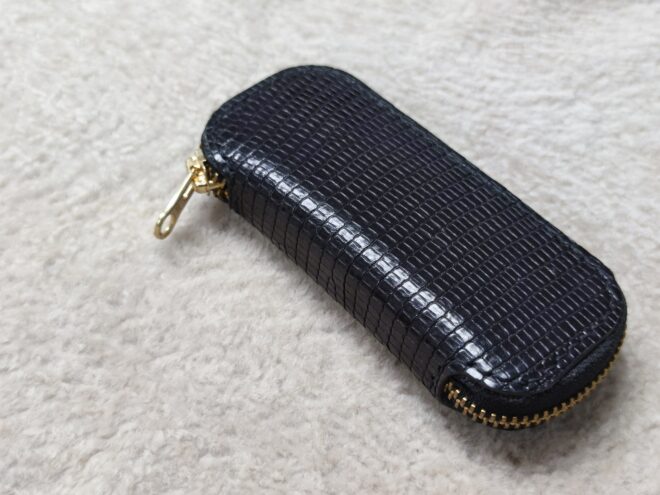 etui zippé couteau pliant